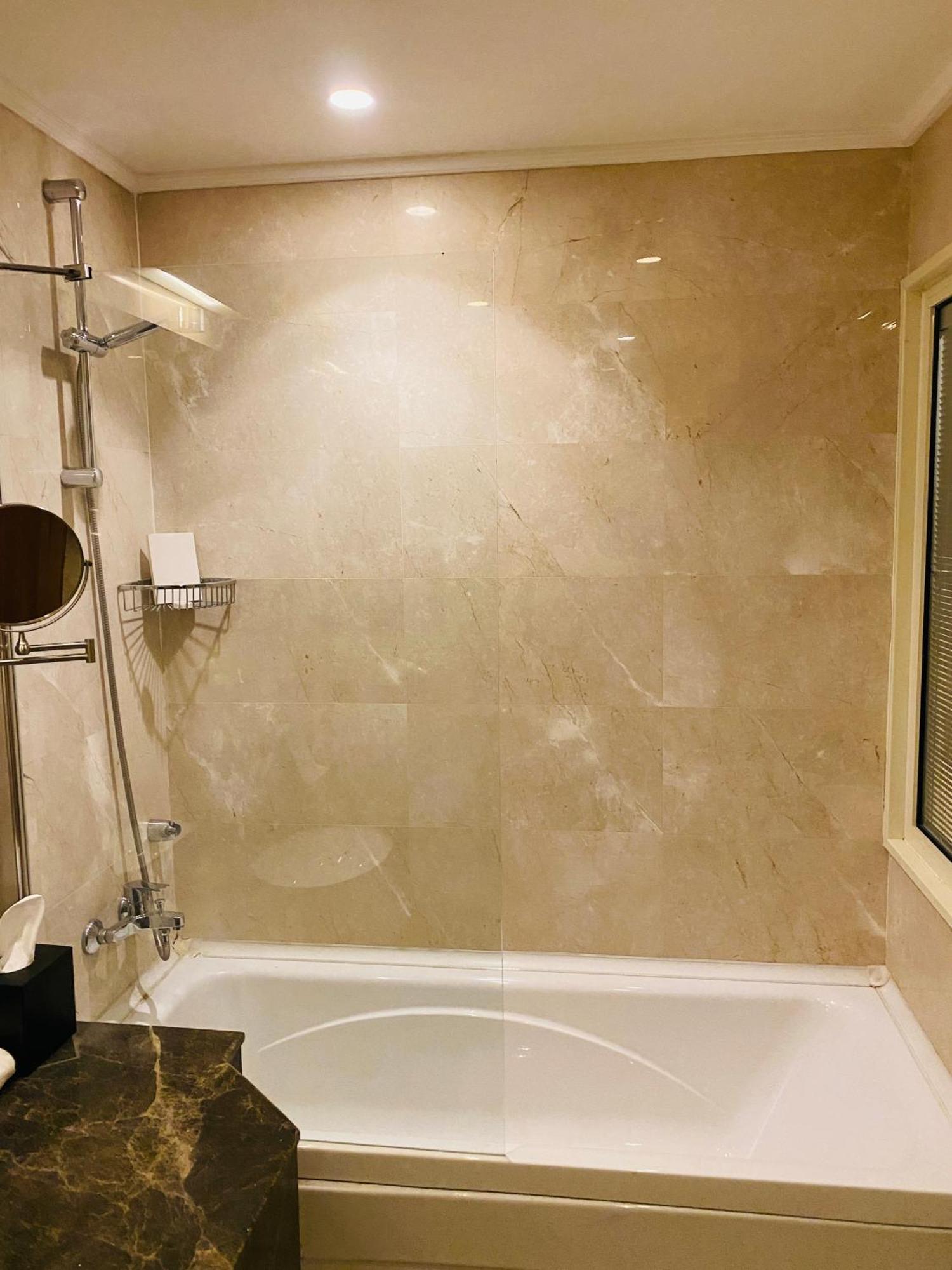 Karbala Rayhaan Hotel & Suites Kültér fotó